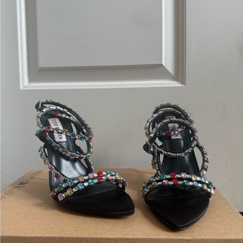 Steve Madden Black Multicolored Jeweled Strappy Heels